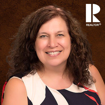 Advanced Realty Group | Agent | Julia Furrule | Broker | Realtor®